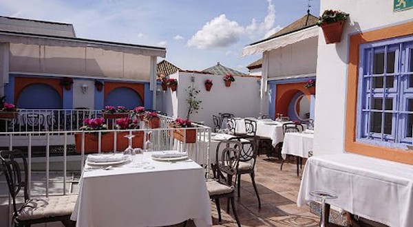 مطعم كاسا مازال