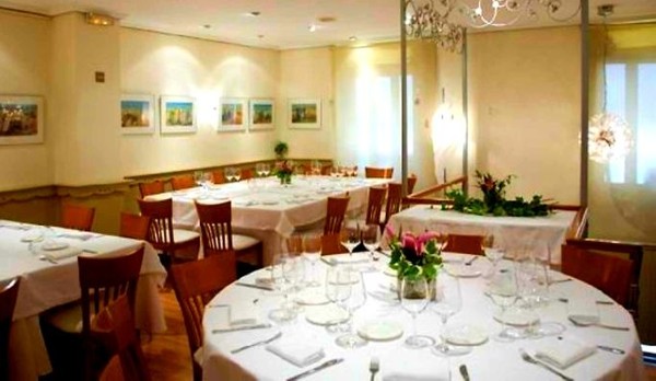 مطعم نافارو