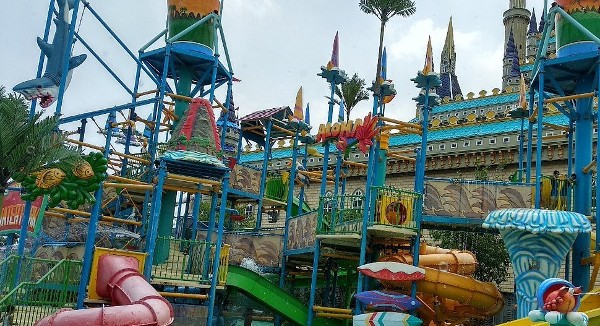 منتزه المغامرات المائية أطلنطس