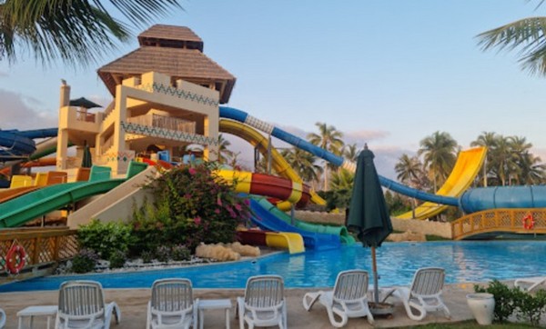 هوانا اكوا بارك صلالة