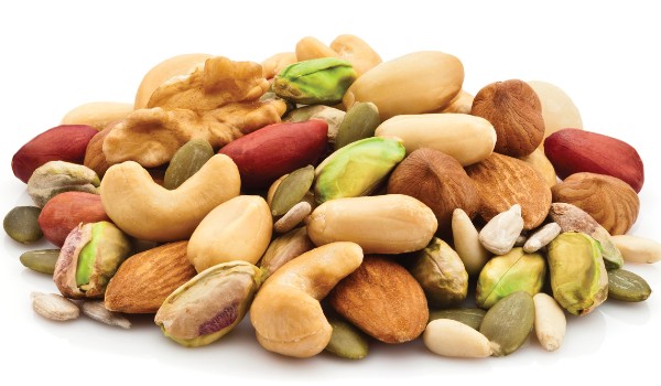 أنواع المكسرات مع الصور