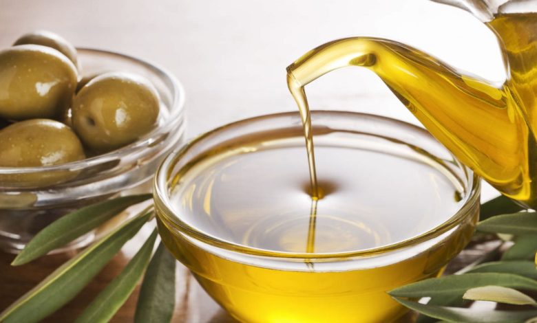 أضرار زيت الزيتون علي المعدة