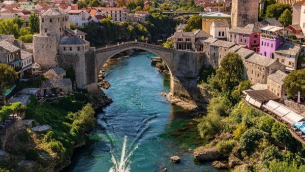 تكلفة السياحة في البوسنة والهرسك