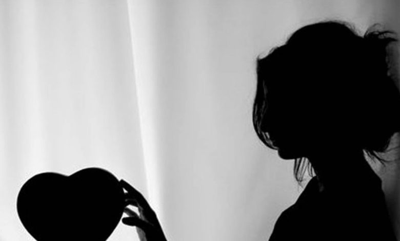 خلفيات بنات فخمة سوداء