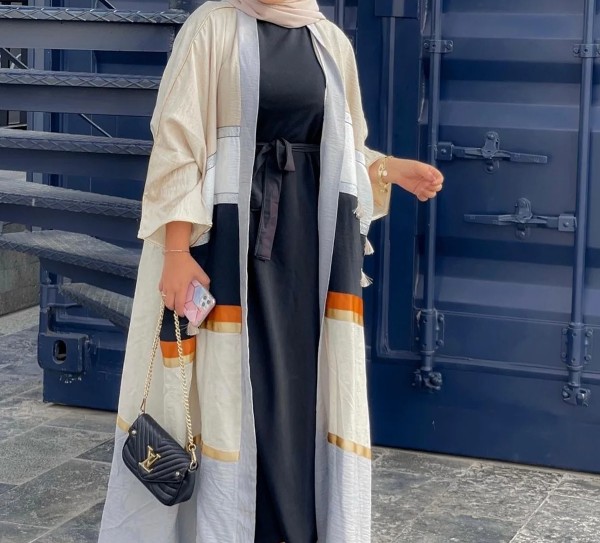 عبايات شبابية للمحجبات