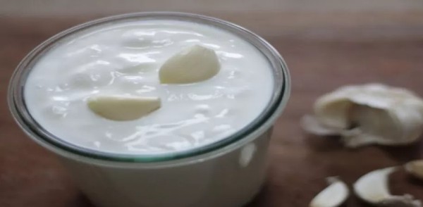 فوائد الثوم مع الزبادي