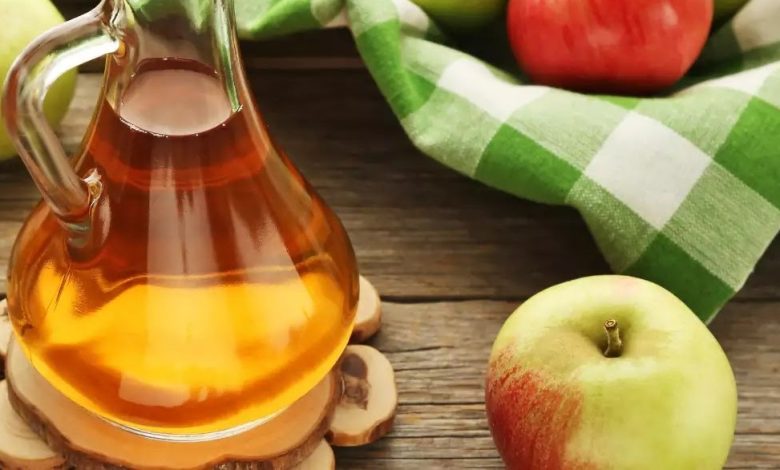 أضرار خل التفاح للوجه