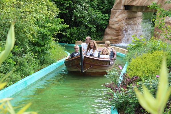 أفضل 10 مدن الملاهي في هولندا