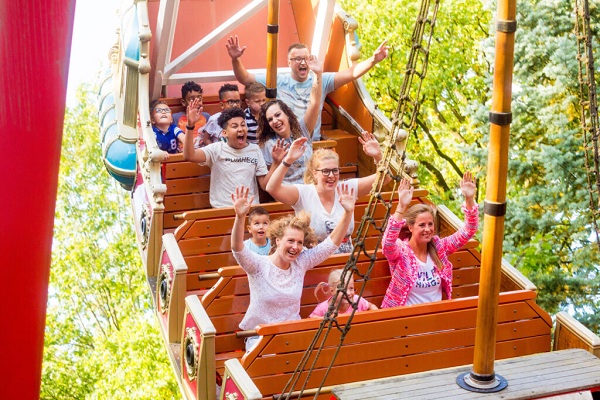 أفضل 10 مدن الملاهي في هولندا