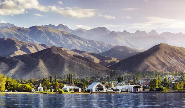 دول باردة طوال السنة