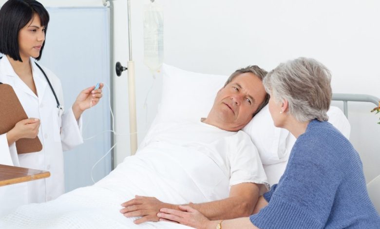 حكم إفطار المريض في رمضان