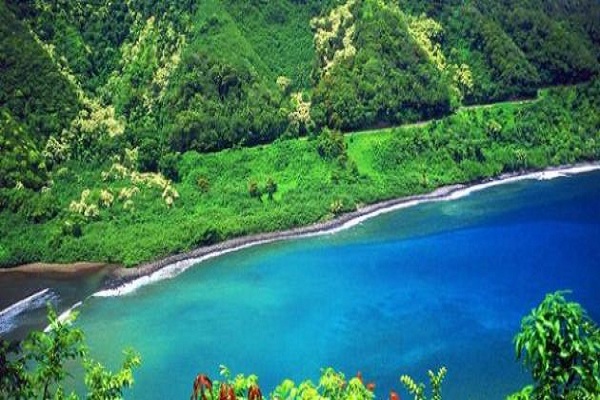 أماكن نادرة في العالم