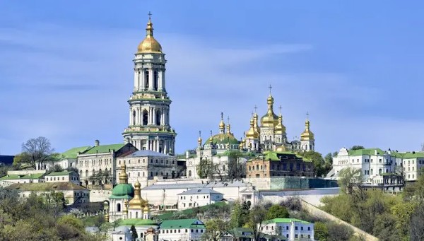 السياحة في أوكرانيا للشباب وافضل المعالم بها