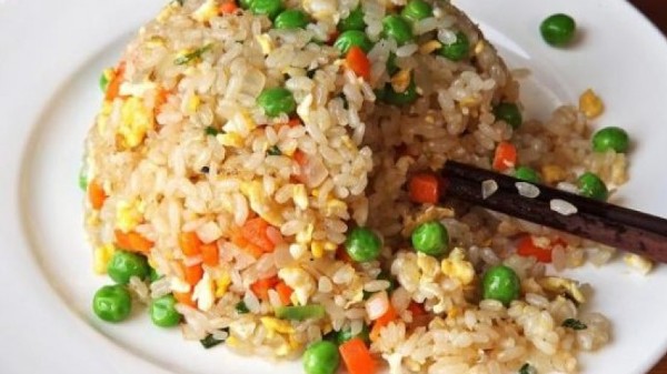 طريقة عمل الأرز بالخضار فاطمة أبو حاتي