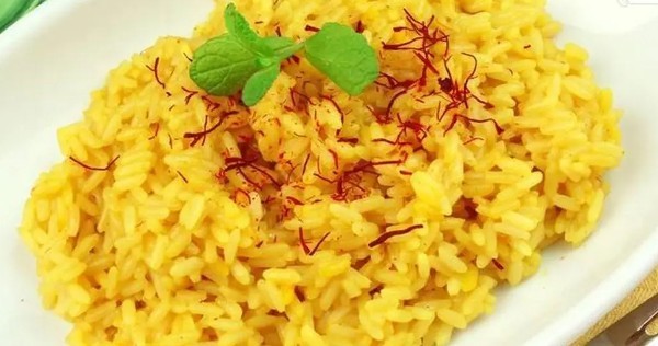 طريقة عمل الأرز بالعدس الأصفر فاطمة أبو حاتي