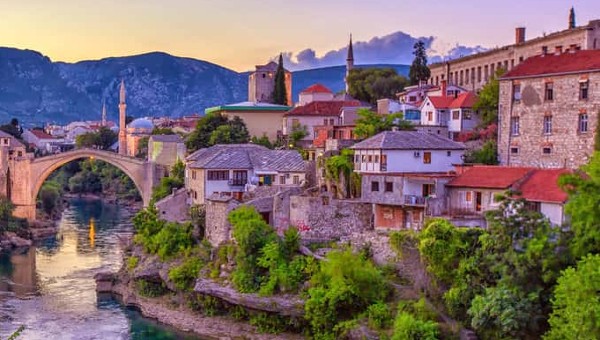 كم هى تكلفة السياحة في البوسنة والهرسك ؟