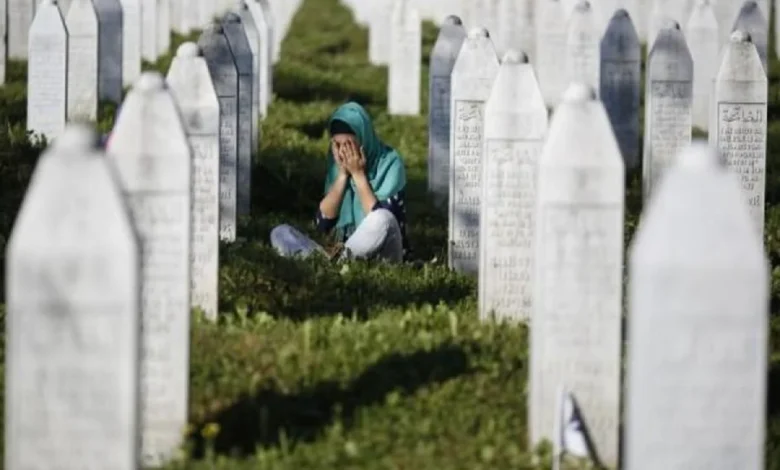 ما حكم زيارة القبور يوم العيد