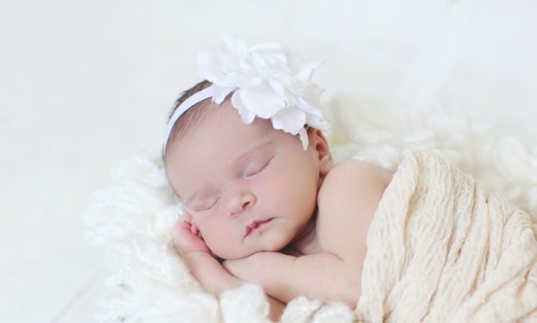 معنى اسم ليسا