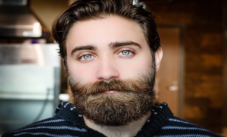 هل حلاقة الذقن حرام