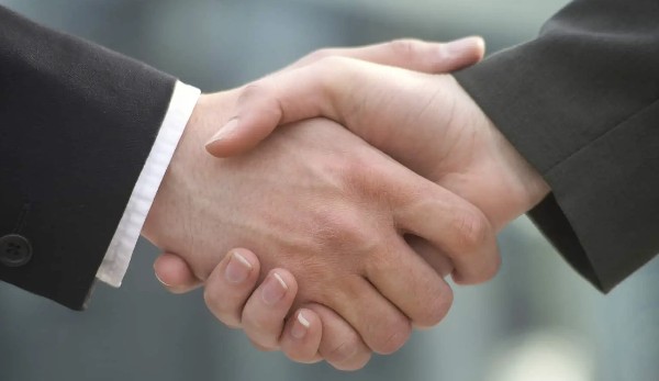 تفسير السلام علي الميت