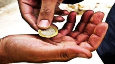 فضل الصدقة عن اليتيم