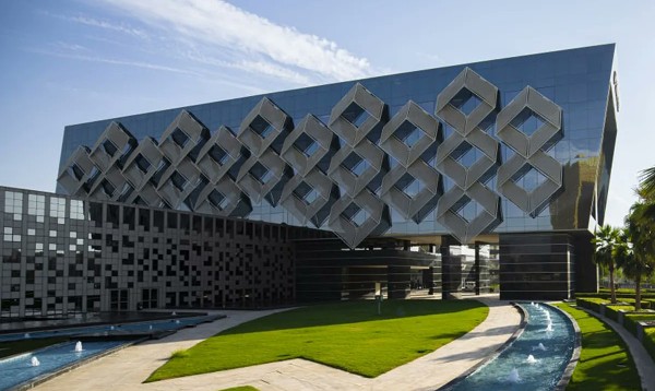 كراون بلازا المدينة الرقمية