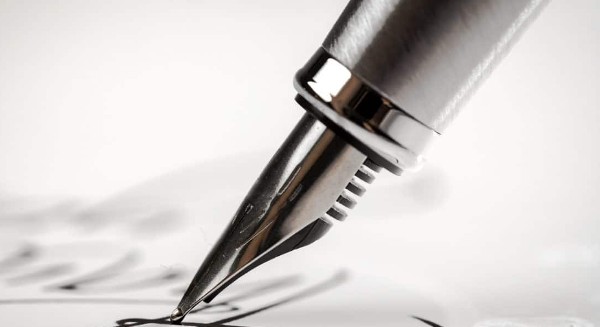 ما هو أول خلق الله عز وجل في الوجود