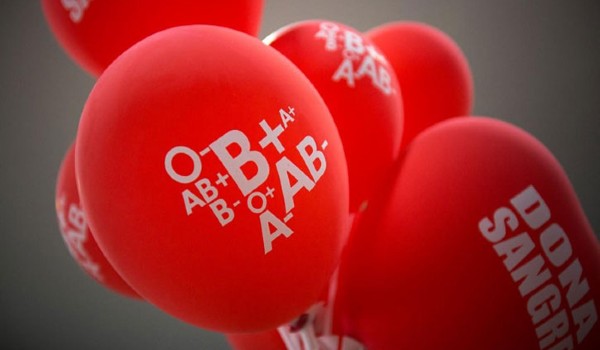 كيف أعرف فصيلة دمي دون تحليل