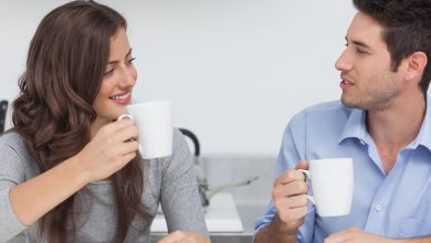 كيف اعرف أنها تحبني