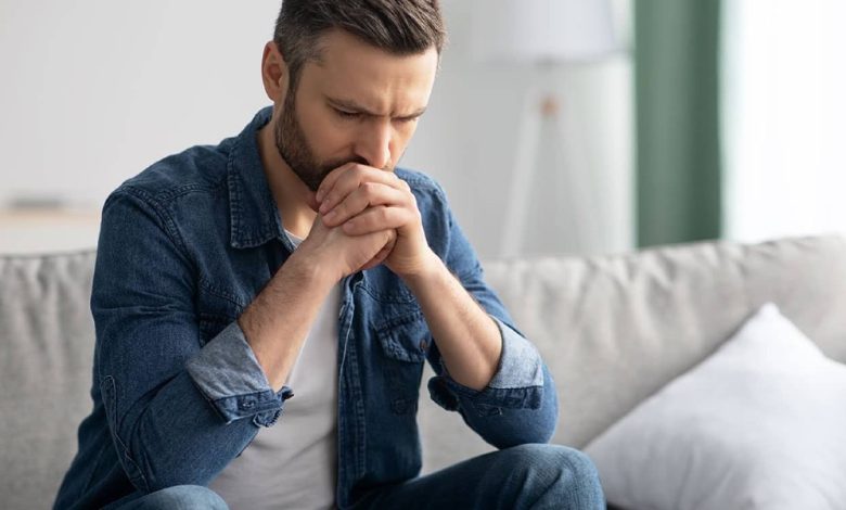 هل يجوز الصيام بعد ممارسة العادة في الليل ولم يغتسل