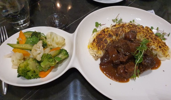 أفضل 10 مطاعم عربية في قبرص