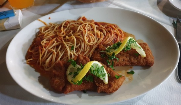 أفضل 10 مطاعم عربية في قبرص