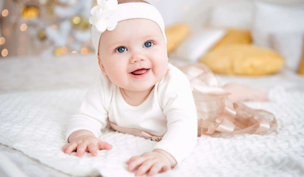 تهنئة مولود أنثى