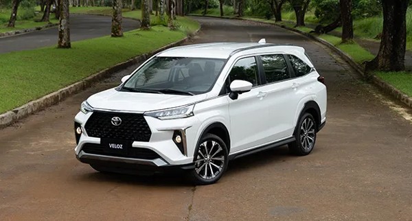 انواع سيارات تويوتا