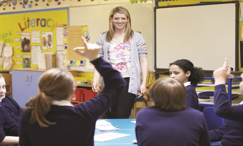 أجمل ما قيل في شكر المعلمة