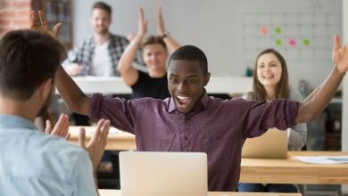 رسائل تهنئة بالنجاح بالثانوية العامة