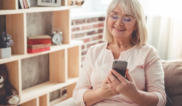 رسالة إلى الأم من الابن في الغربة