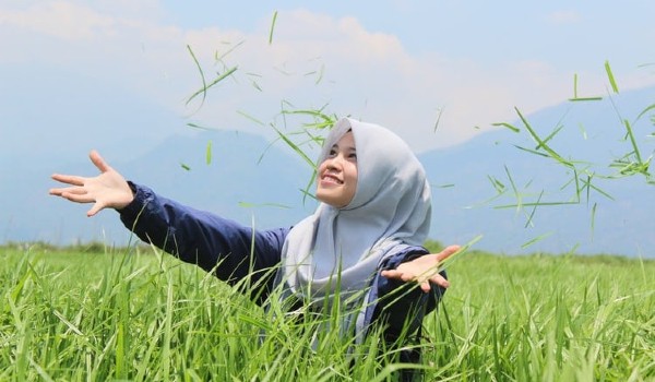 عبارات تهنئة بالحجاب