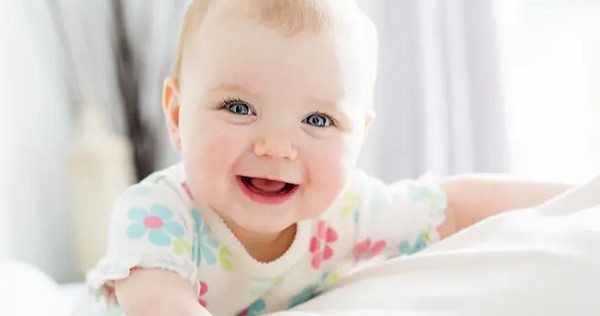 معنى اسم جوليا