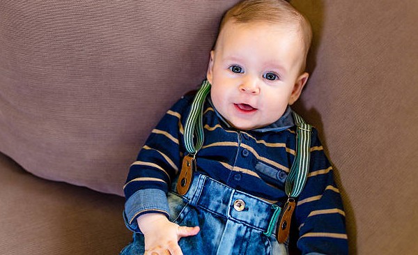 معنى اسم اشرف