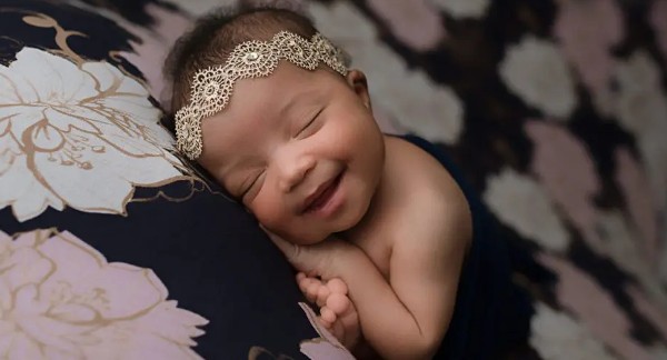 معنى اسم ثناء