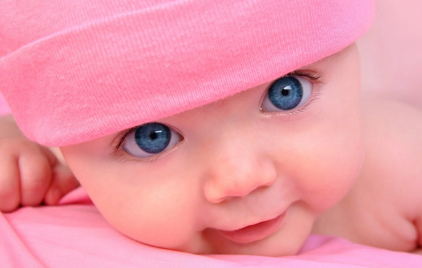 معنى اسم سيلينا