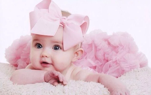 معنى اسم شيرين