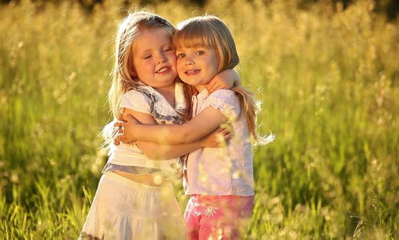 كلمات عن الاخت الحنونة