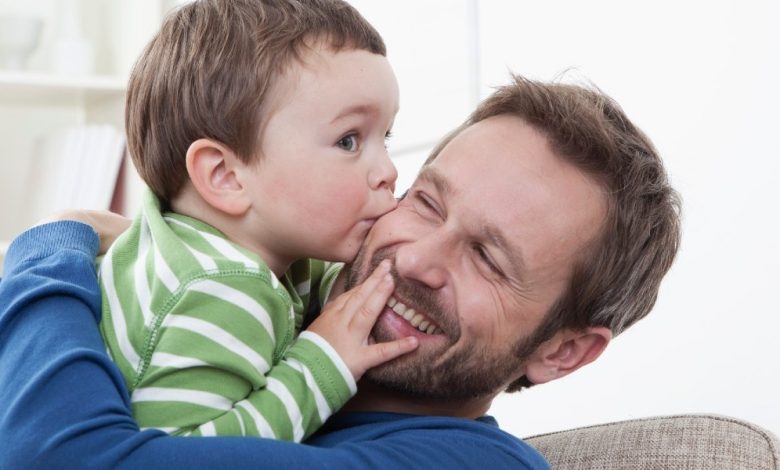 كلمات عن الاب الحنون