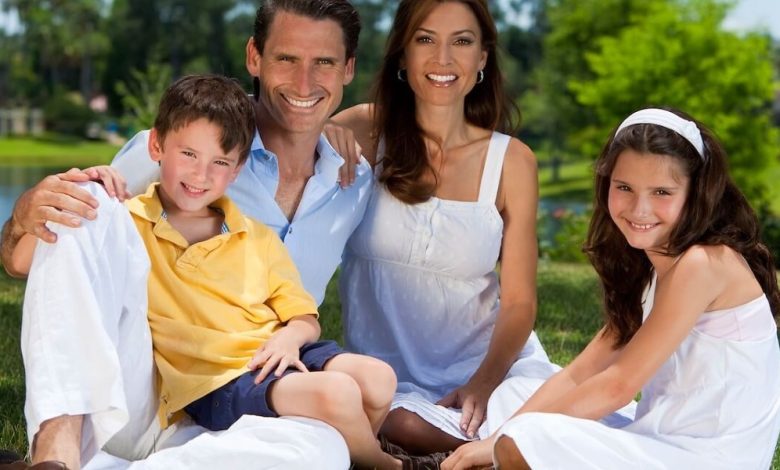 عبارات عن العائلة للواتس