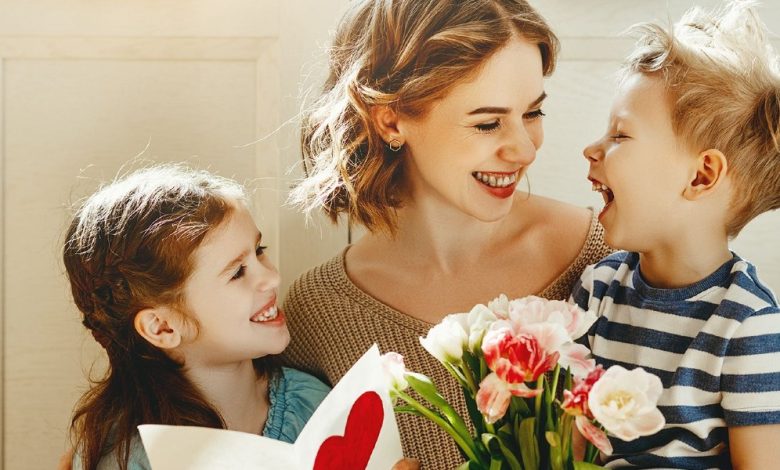 حالات واتس عن حنان الام