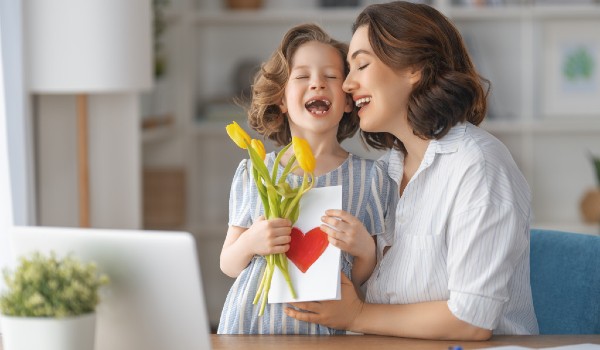 حالات عن امي الغالية