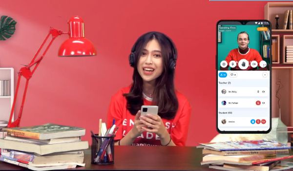 كيف تتكلم مع فتاة لا تعرفها على الفيس بوك