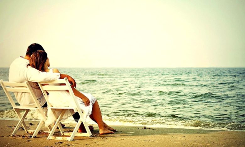 عبارات عن البحر والحب